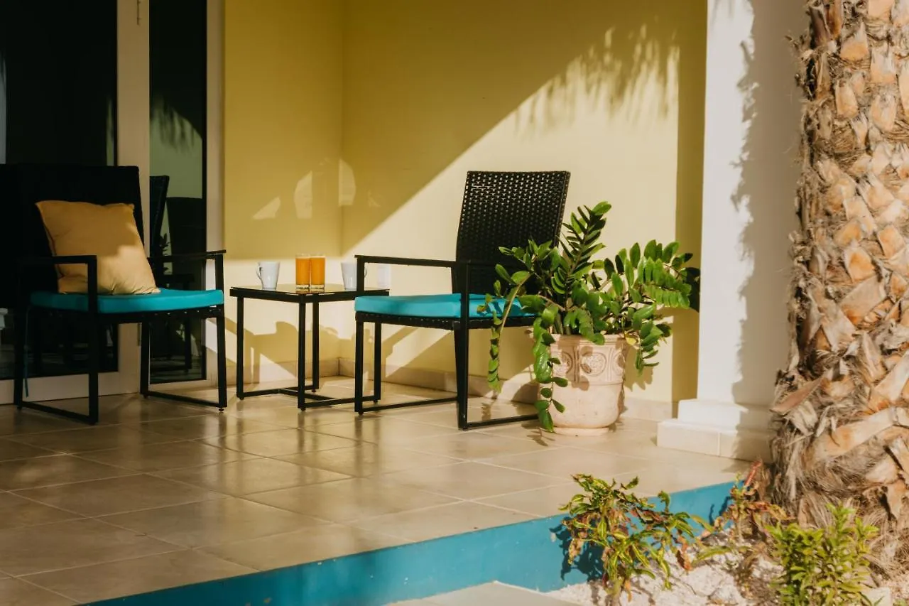 Aqua Viva Suites Playa Bonaire, Saint Eustatius y Saba