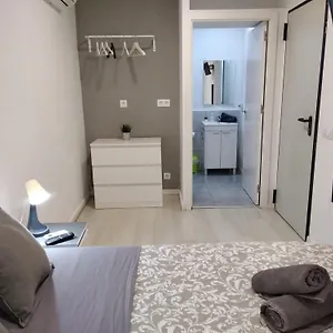 Urban Basic Hotel L'Hospitalet de Llobregat