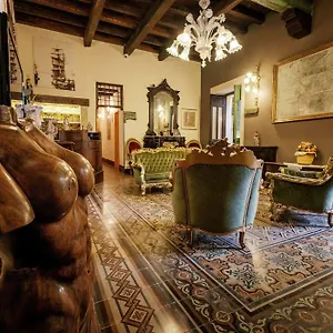 Hotel Henry's House ****